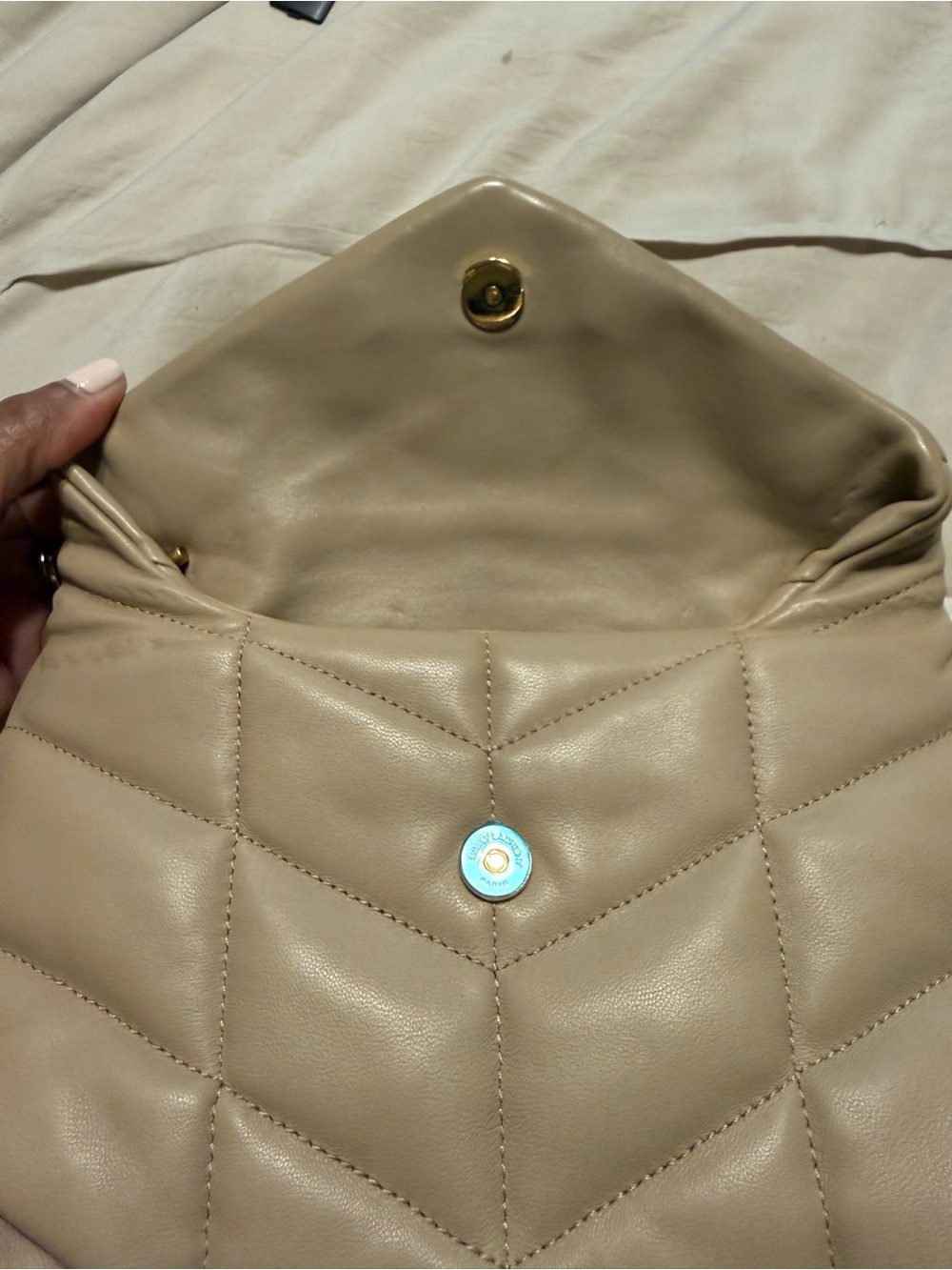 Saint Laurent Beige Quilted Shoulder Bag - Picture 6 of 6